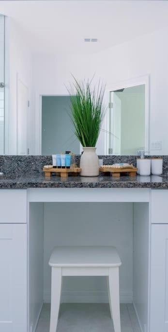 Modern Oasis! 3Br Townhouse In A Lagoon Community Wesley Chapel Exterior foto